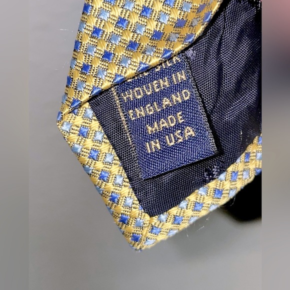 Brooks Brother’s Silk Tie - Picture 5 of 6